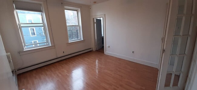 livingroom - 380 2nd St