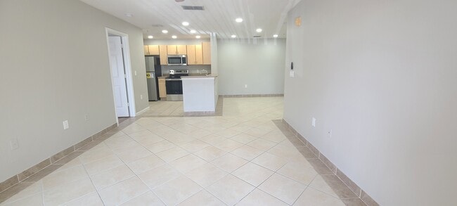 Photo - 940 Village Trail Apartment