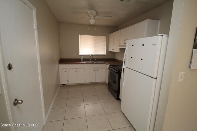 Foto del edificio - 992 Sable Cir SE