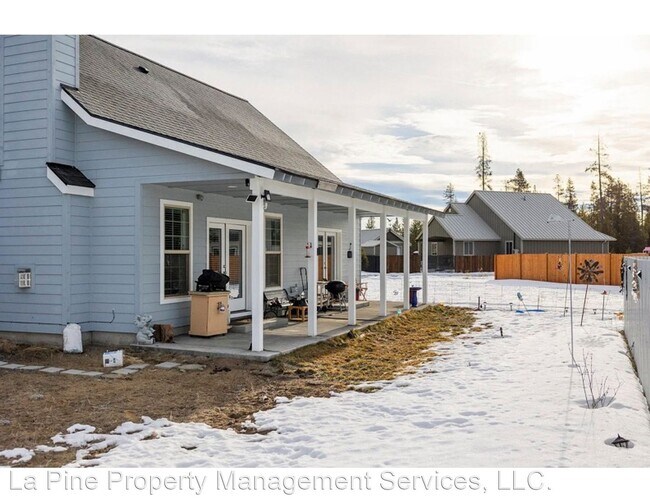 Building Photo - 3 br, 2.5 bath House - 16659 Apache Tears Ct.