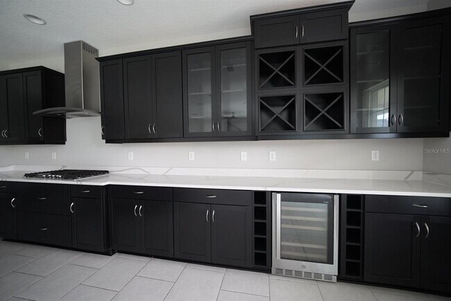 Foto del edificio - 5450 Wayfarer Ave
