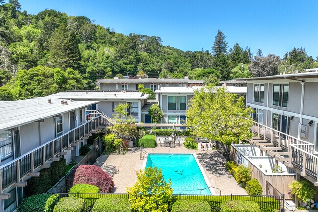 Building Pool - Moraga Manor