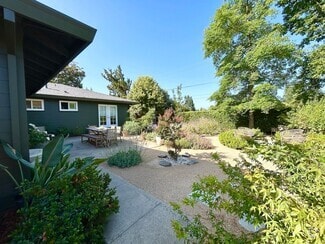 Building Photo - 4501 Northampton Dr