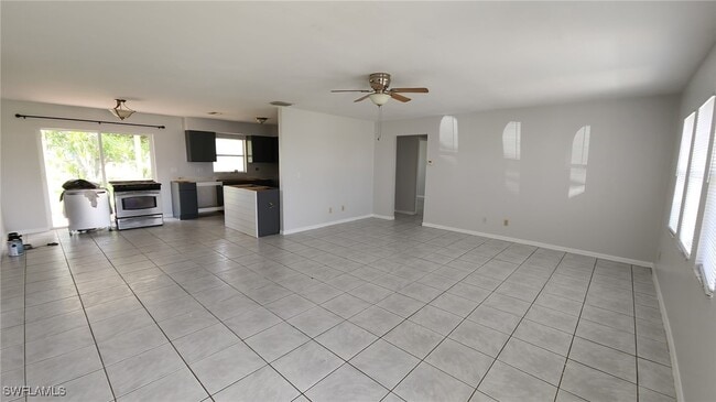 Foto del edificio - 2837 SW 1st Terrace