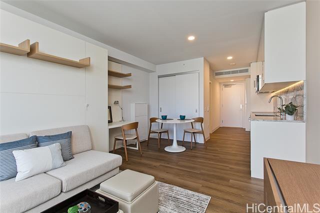 Foto del edificio - 987 Queen St