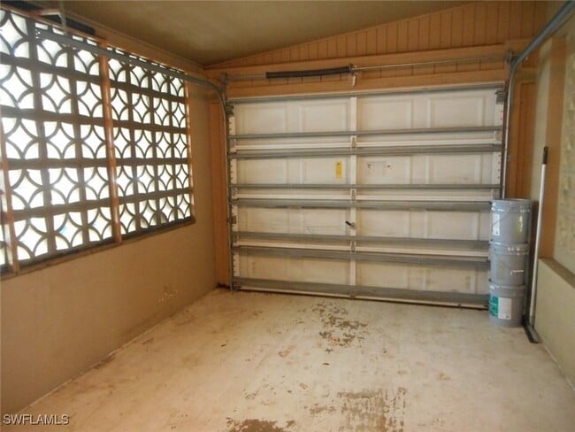 Foto del edificio - 2254 Chandler Ave