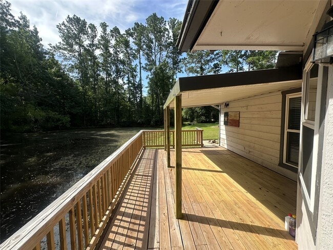 Building Photo - 12423 Woodlake Ln