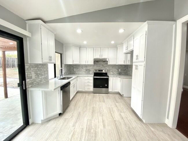 Building Photo - 3122 Whiterose Ct