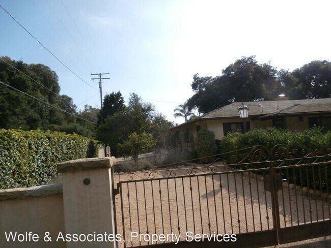 Foto del edificio - 3 br, 2 bath House - 1595 Miramar Lane