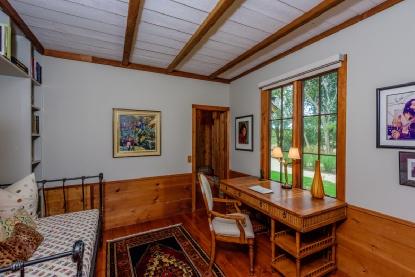 Foto del edificio - 71 Spring Close Hwy