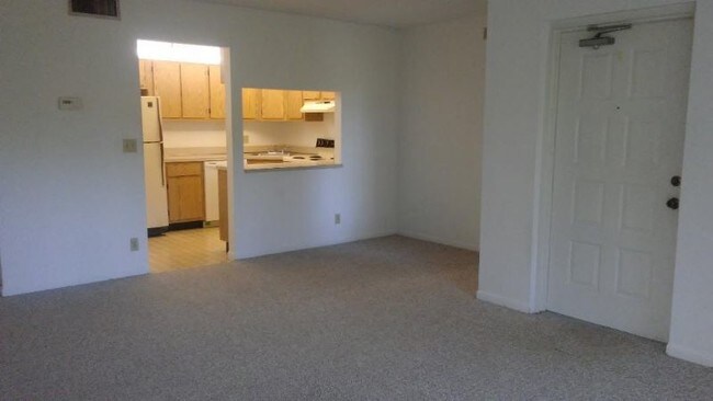 Foto del edificio - 2702 SW Matheson Ave