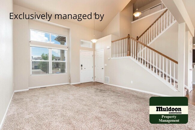 Foto del edificio - Beautifully done home close to Military Bases and Amazon Building!