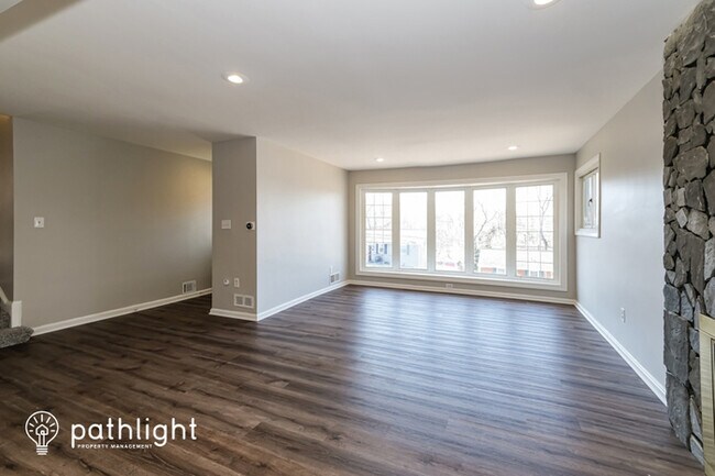 Building Photo - 3602 25th Ave, Temple Hills, MD, 20748