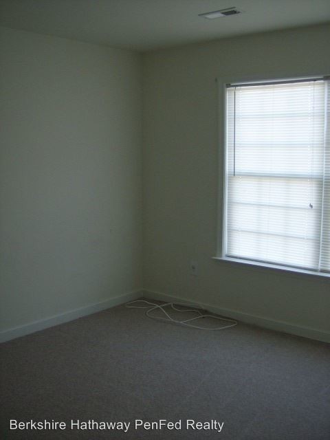 Building Photo - 3 br, 2 bath House - 580 E German School Road