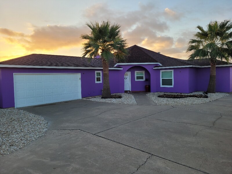 Primary Photo - 14157 Whitecap Blvd
