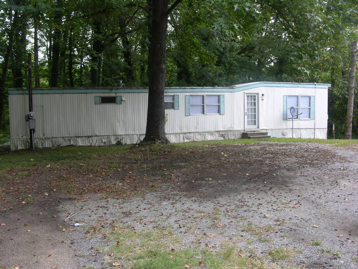 Primary Photo - 407 Rogers Lake Rd E