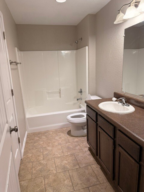 Foto del edificio - 2743 Oakview Rd