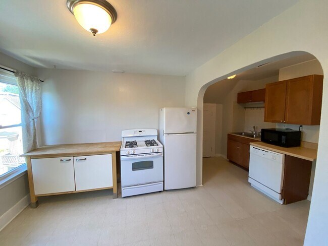 Foto del edificio - 358-360 Humphrey St.