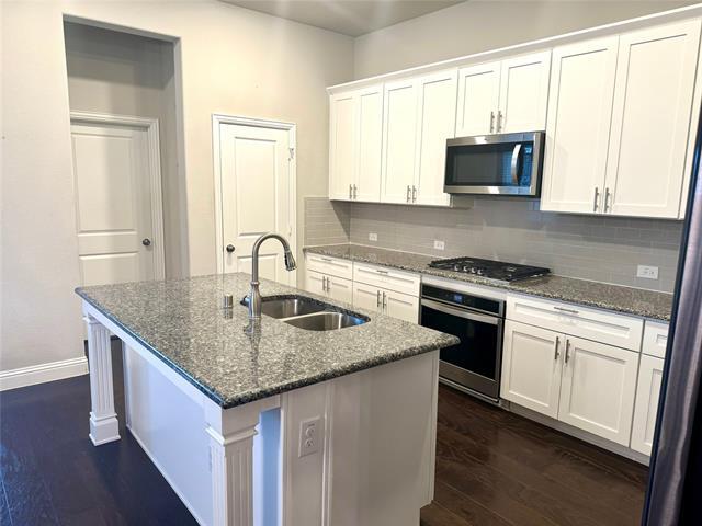 Building Photo - 1304 Torrent Dr