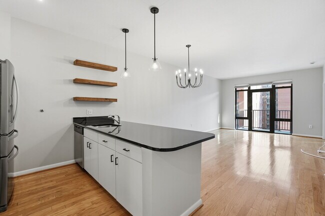 Foto del edificio - 1001 L St NW