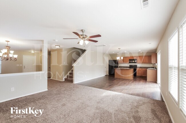 Building Photo - 9835 Rocky Ford Club Rd