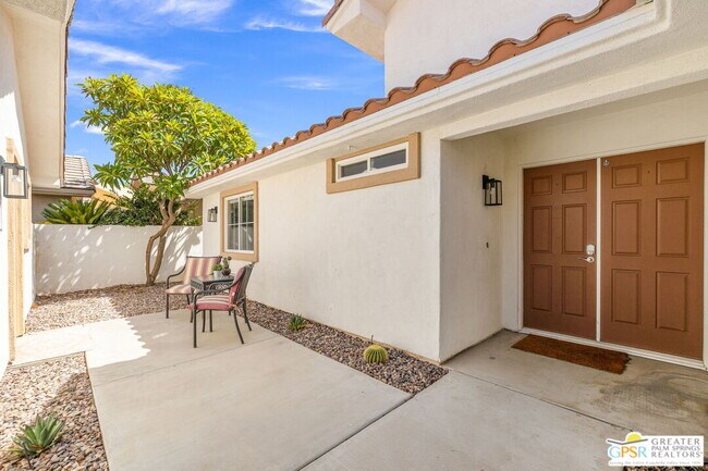 Foto del edificio - 50280 Spyglass Hill Dr