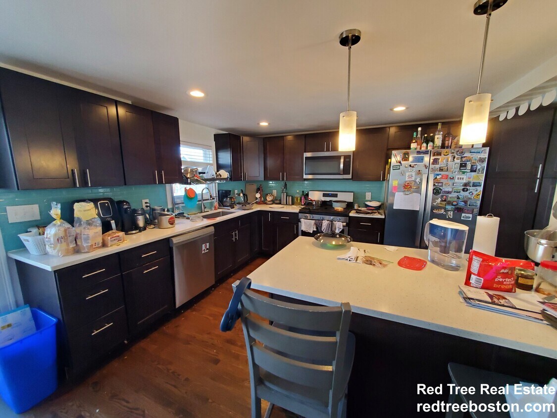 Foto principal - 77 Rock Glen Rd