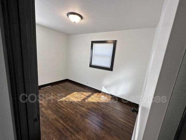 Foto del edificio - 6254 N Independence St