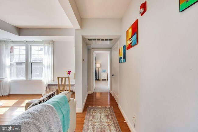 Foto del edificio - 2902 Porter St NW