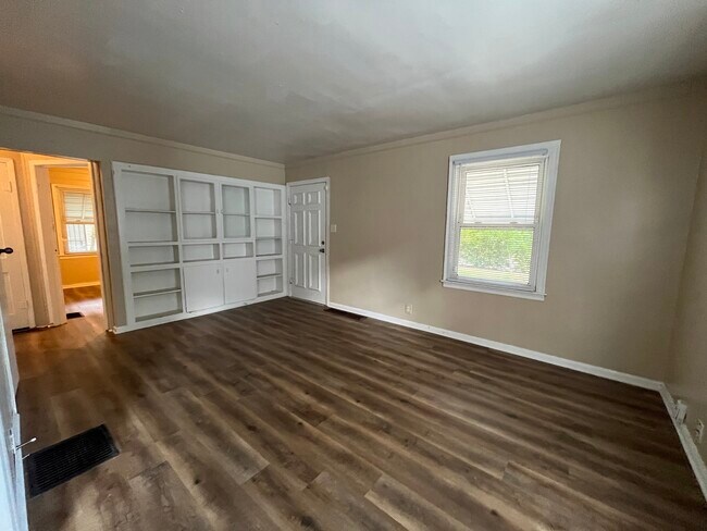 Foto del edificio - 3336 Baltimore Ave