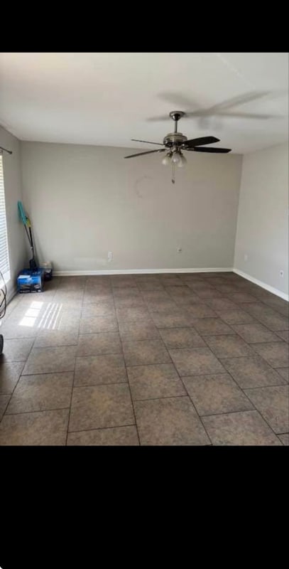 Building Photo - 2891 Hickorybrook Dr