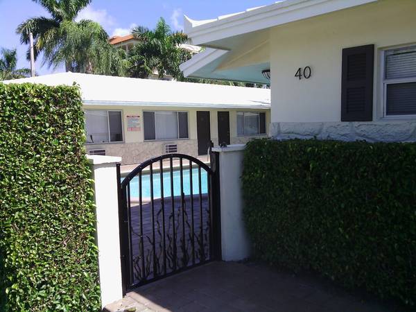 3 - 40 SE 19th Ave