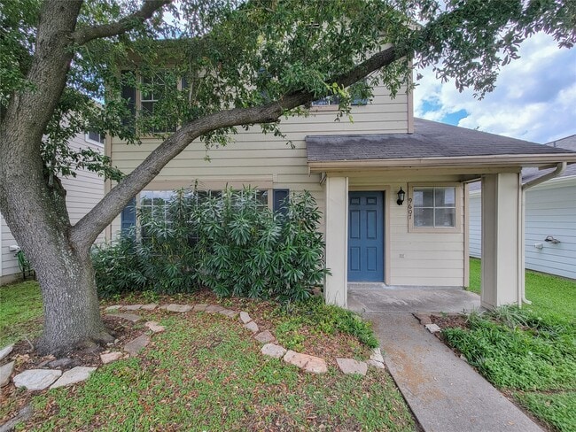 Building Photo - 9607 Farrell Dr