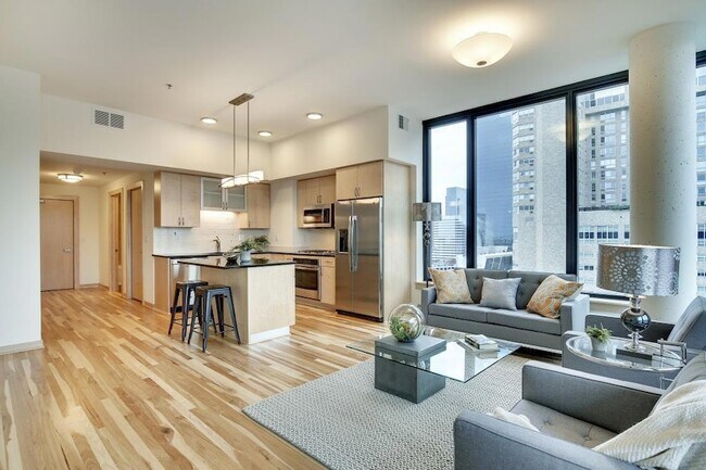 Foto del edificio - 740 Portland Ave