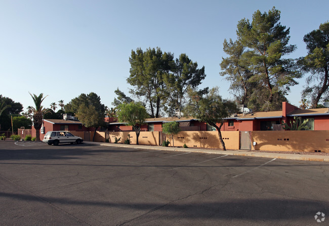 Primary Photo - Sonoran Palms Apartments