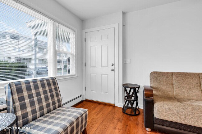 Foto del edificio - 1304 Ocean Ave N