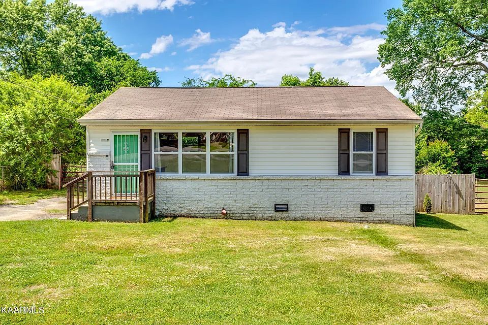 Primary Photo - 4919 Coster Rd