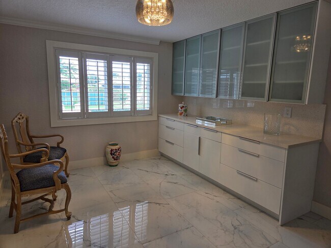 Foto del edificio - 2460 Deer Creek Country Club Blvd