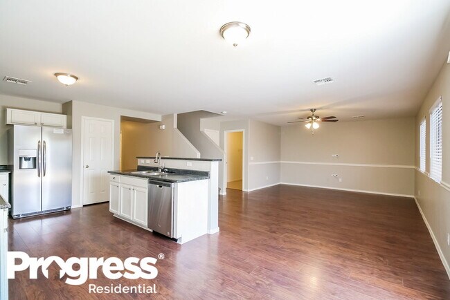 Building Photo - 40689 N Glen Meadows Ln