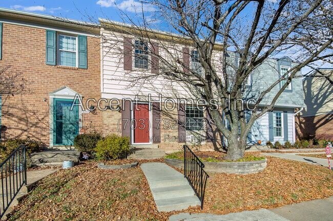 Foto del edificio - 6509 China Grove Ct