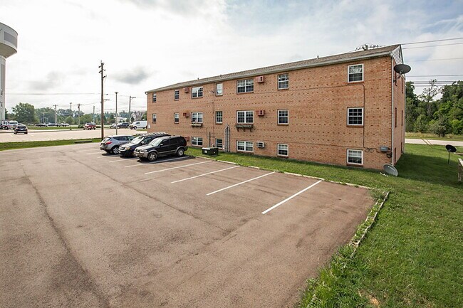Foto del edificio - 824 Clough Pike
