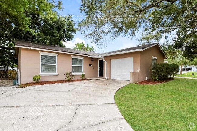 Building Photo - 520 Sunrise Dr