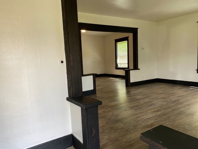 Building Photo - Beautiful house in Tacoma!!!