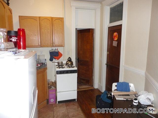 Building Photo - 38 Hemenway St