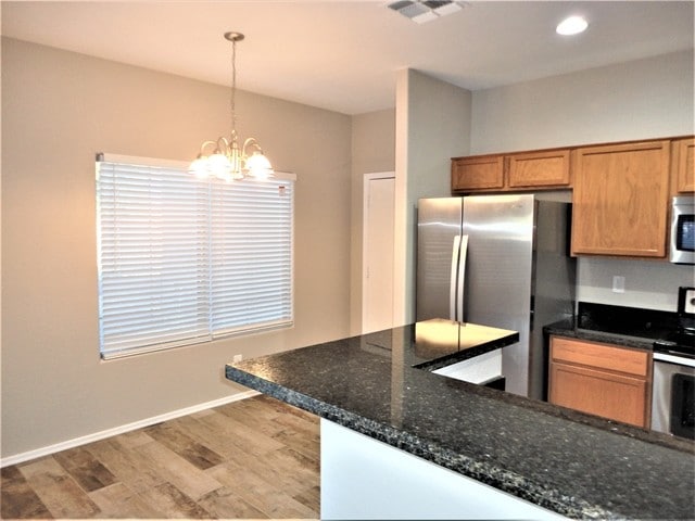 Building Photo - 4889 S Mosley Dr