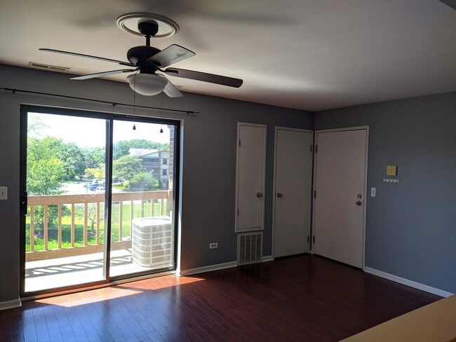 Building Photo - 2260 Abbeywood Dr