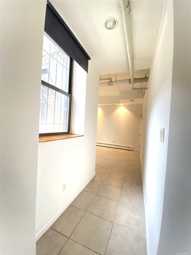 Building Photo - 37-21 85th St