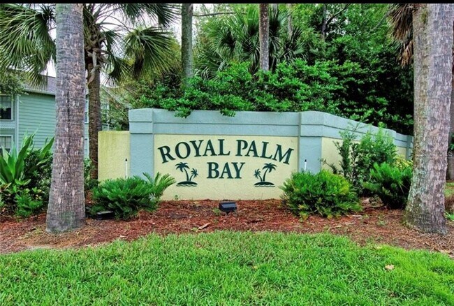 Foto del edificio - 2039 Royal Bay Blvd