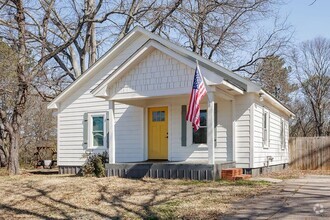 Building Photo - 2084 Broad St