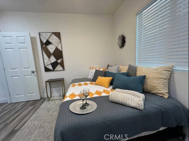 Foto del edificio - 5746 Mountain View Ave